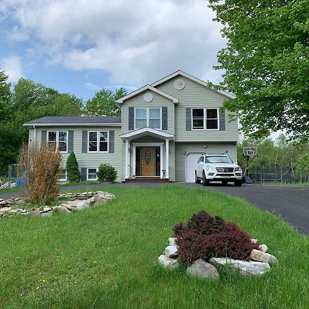 Lakehouse *Hottub*Jacuzzi*Firepit*Bbq*Pool Long Pond 외부 사진