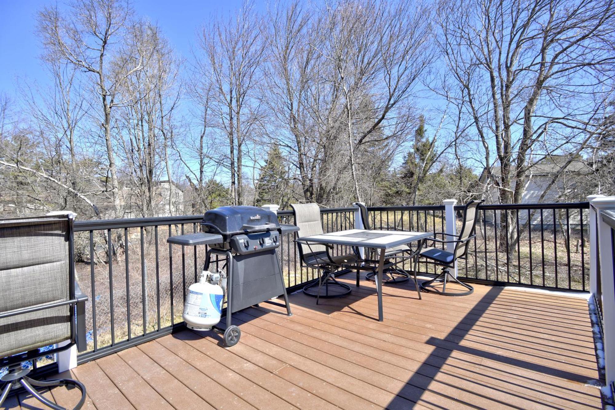 Lakehouse *Hottub*Jacuzzi*Firepit*Bbq*Pool Long Pond 외부 사진