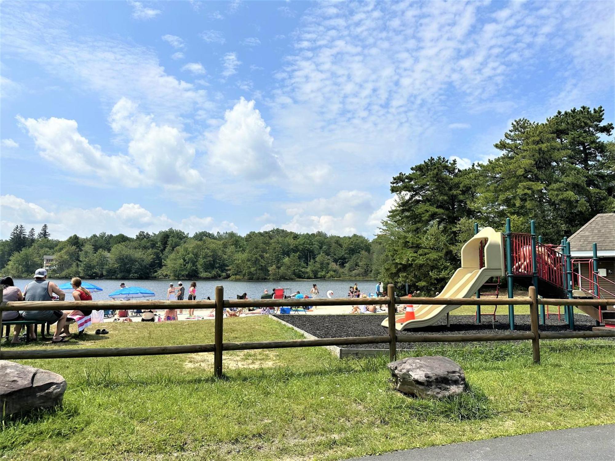 Lakehouse *Hottub*Jacuzzi*Firepit*Bbq*Pool Long Pond 외부 사진